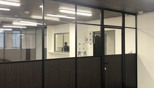 アルセオなら【パーテーション】も【可動間仕切り】も意匠を合わせられます！